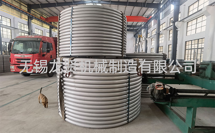 化工封頭外半管碰見接管怎么避開？